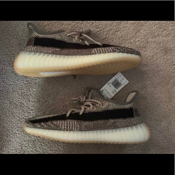 Authentic Adidas Yeezy boost 350 V2 Zyon - Picture 7 of 7